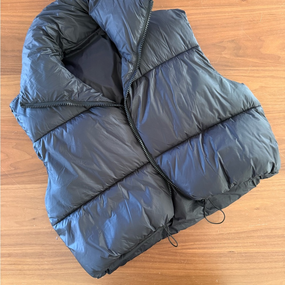 Cropped Black Puffer Vest